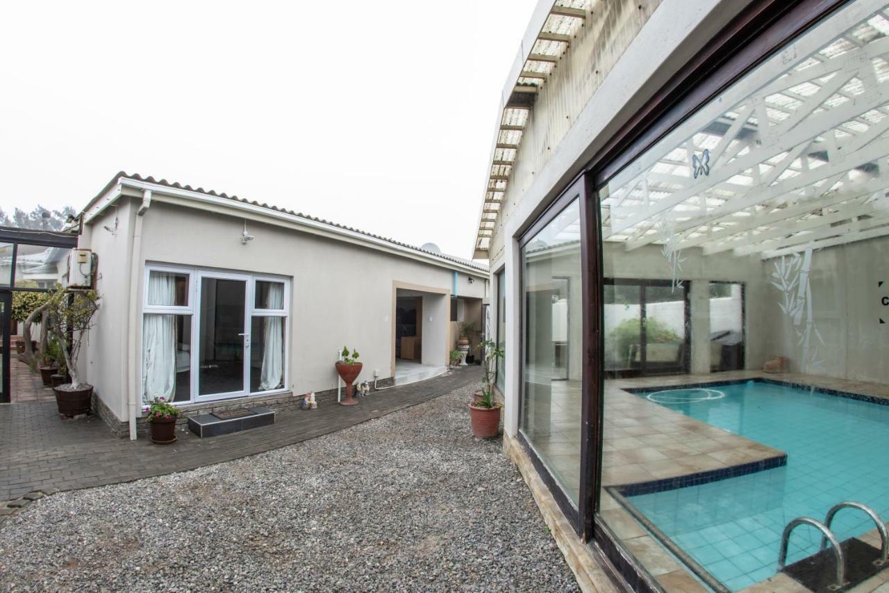 Meransha Self Catering Cc Walvis Bay Ngoại thất bức ảnh