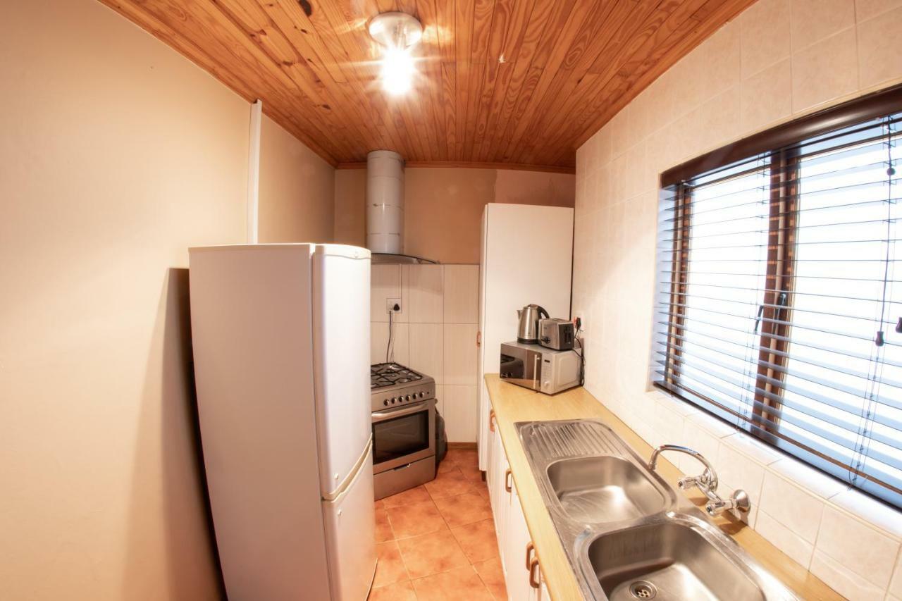 Meransha Self Catering Cc Walvis Bay Ngoại thất bức ảnh